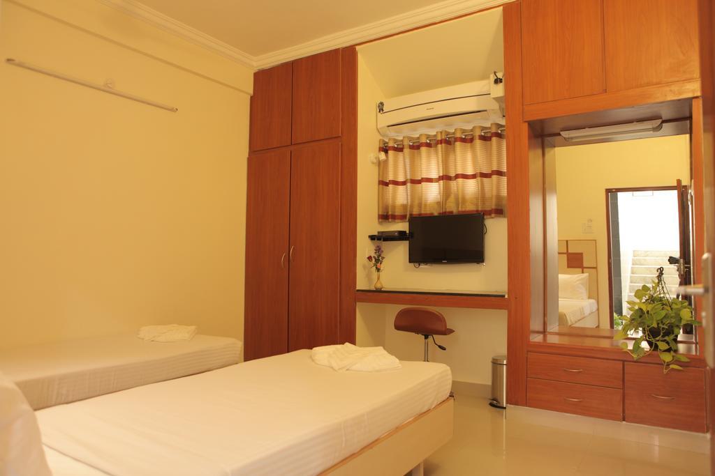 Our Nest Hotel Hyderabad Ngoại thất bức ảnh